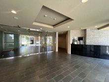 【神奈川県/横浜市神奈川区松見町】グラシアス横濱妙蓮寺 エントランス