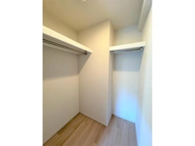 【神奈川県/横浜市神奈川区平川町】クリオ横濱東白楽 ウォークインクローゼット