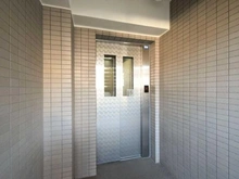 【神奈川県/横浜市港北区日吉本町】ライオンズガーデン日吉本町 共用施設：エレベーター