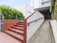 【神奈川県/横浜市港北区大豆戸町】藤和大倉山コープ アプローチ