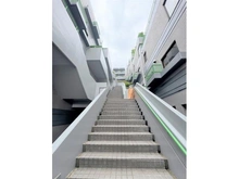 【神奈川県/横浜市港北区日吉】グランドメゾン日吉 敷地内