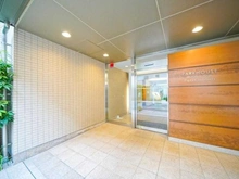 【神奈川県/川崎市中原区井田中ノ町】パークハウス元住吉ピュアコンフォート エントランス
