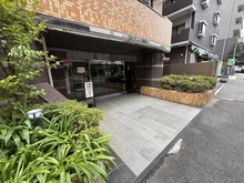【神奈川県/横浜市港北区新横浜】新横浜サニーコート エントランス