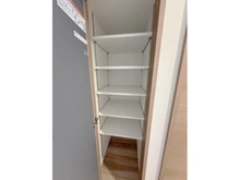 【神奈川県/横浜市港北区下田町】日吉第2ハイム B棟 収納