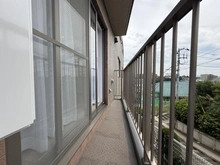 【神奈川県/横浜市港北区菊名】ラ・ベル菊名 バルコニー：洋室約7.6帖側