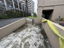 【神奈川県/横浜市港北区樽町】クリオ綱島東壱番館 ゴミ置き場