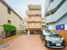 【東京都/目黒区中根】パークハイツ都立大 外観：写真中央建物