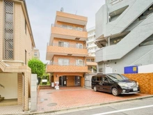 【東京都/目黒区中根】パークハイツ都立大 外観：写真中央建物