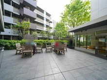 【神奈川県/横浜市鶴見区駒岡】センターフォート 共用施設：リフレッシュテラス