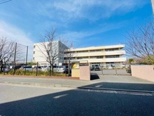 【神奈川県/横浜市都筑区東山田】エンゼルレノス港北ブリジアコート 東山田中学校（現地より約170m）