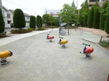 【神奈川県/横浜市港北区綱島西】ディアパークスコンフォートスクエア 敷地内