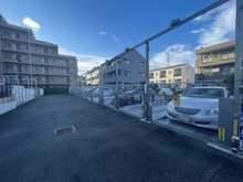 【神奈川県/横浜市港北区樽町】大倉山北パーク・ホームズ 弐番館 駐車場