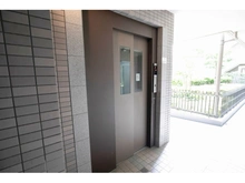 【神奈川県/横浜市港北区新羽町】エンゼルハイム大倉山第3 エレベーター
