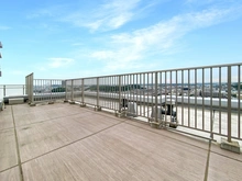 【神奈川県/横浜市港北区箕輪町】プラウドシティ日吉 レジデンスIII ルーフバルコニー