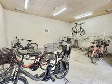 【神奈川県/横浜市金沢区能見台】シティ能見台いこいの街 C棟 駐輪場