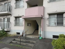 【神奈川県/横浜市港南区野庭町】野庭団地 第16住宅 エントランス