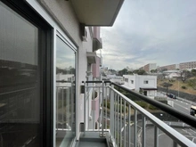 【神奈川県/横浜市港南区野庭町】野庭団地 第16住宅 バルコニー