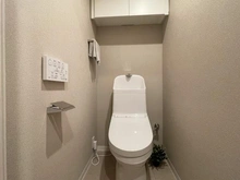 【神奈川県/横浜市金沢区並木】金沢シーサイドタウンさざなみ団地　第1住宅 1号棟 トイレ