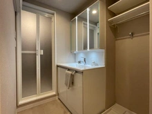 【神奈川県/横浜市金沢区並木】金沢シーサイドタウンさざなみ団地　第1住宅 1号棟 洗面室