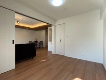 【神奈川県/横浜市金沢区並木】金沢シーサイドタウンさざなみ団地　第1住宅 1号棟 洋室