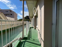 【神奈川県/横浜市金沢区並木】金沢シーサイドタウンさざなみ団地　第1住宅 1号棟 バルコニー