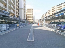 【神奈川県/横浜市金沢区大川】レイディアントシティ横濱 カルティエ11 駐車場