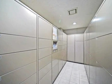 【神奈川県/横浜市金沢区六浦南】エステシティ湘南六浦 参番館 宅配BOX