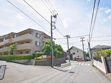 【神奈川県/横浜市港南区芹が谷】東戸塚アーバンコンフォート 壱番館 前面道路