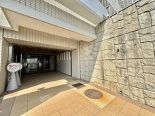 【神奈川県/三浦郡葉山町一色】ライオンズマンション葉山マリンビュー アプローチ