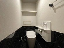 【神奈川県/横浜市金沢区富岡西】ライネスハイム京急富岡 トイレ