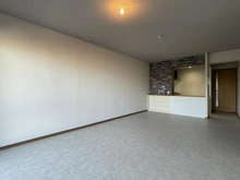 【神奈川県/横浜市金沢区富岡西】ライネスハイム京急富岡 リビング