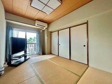 【神奈川県/逗子市小坪】逗子マリーナ 4号棟 和室：※家具調度品等は販売価格に含まれません。