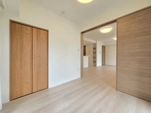 【神奈川県/横浜市港南区大久保】リストレジデンス上大岡ソレイユ 洋室