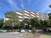 【神奈川県/三浦郡葉山町長柄】藤和ガーデンハウス葉山 外観