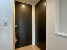 【神奈川県/逗子市小坪】シーサイドコート逗子望洋邸 玄関