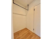 【神奈川県/三浦郡葉山町長柄】ナイスステージ葉山 収納：ウォークインクローゼット