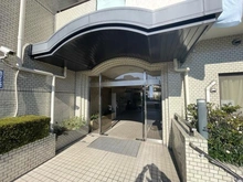 【神奈川県/横浜市港南区大久保】シャルマンコーポ上大岡第2 エントランス