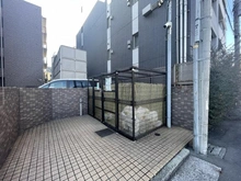 【神奈川県/横浜市港南区大久保】シャルマンコーポ上大岡第2 ゴミ置き場