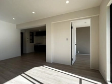 【神奈川県/横浜市港南区大久保】シャルマンコーポ上大岡第2 リビング