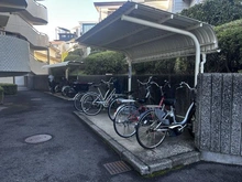 【神奈川県/横浜市港南区大久保】シャルマンコーポ上大岡第2 駐輪場