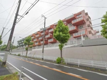 【神奈川県/横浜市金沢区東朝比奈】グランドメゾン朝比奈 外観