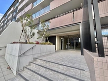 【神奈川県/横浜市金沢区富岡西】プライムフィット横浜富岡 エントランス