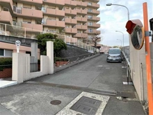 【神奈川県/横須賀市船越町】ニックライブステイツ湘南田浦 アプローチ