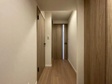 【神奈川県/横須賀市船越町】ニックライブステイツ湘南田浦 廊下