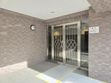 【神奈川県/横須賀市追浜町】リーベスト追浜 エントランス