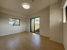 【神奈川県/横須賀市船越町】クリオ湘南田浦町 参番館 洋室