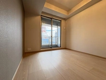 【神奈川県/横浜市中区日本大通】シティタワー横濱 洋室