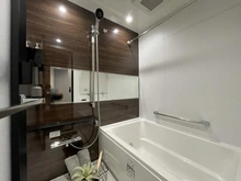 【神奈川県/横須賀市若松町】サンハロー横須賀中央駅前 浴室：※家具・調度品等は本体価格に含まれません。