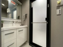 【神奈川県/横須賀市若松町】サンハロー横須賀中央駅前 洗面室