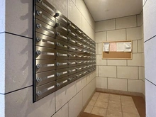 【神奈川県/横浜市港南区大久保】グレイスガーデン上大岡 メールBOX